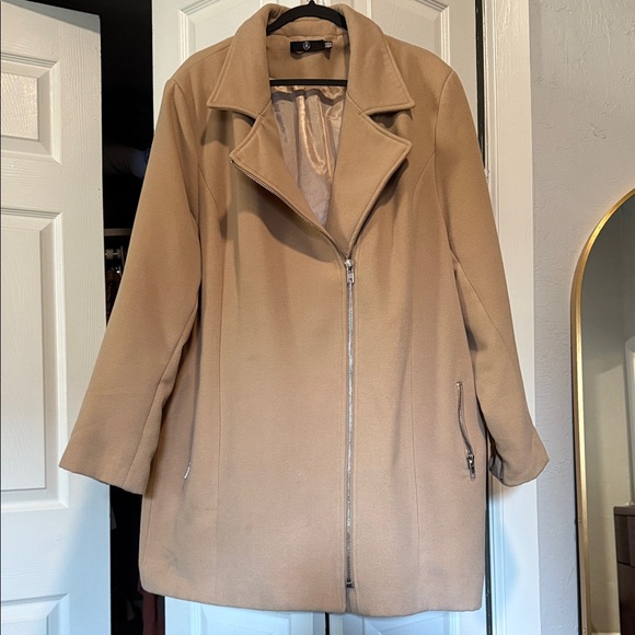 Missguided + Jackets & Blazers - Missguided + Camel Trench Coat
